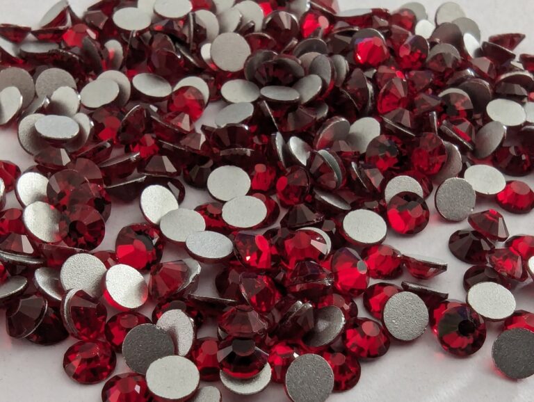 Crystals Non-Hotfix RUBY
