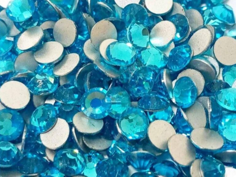 Crystals Non-Hotfix AQUAMARINE