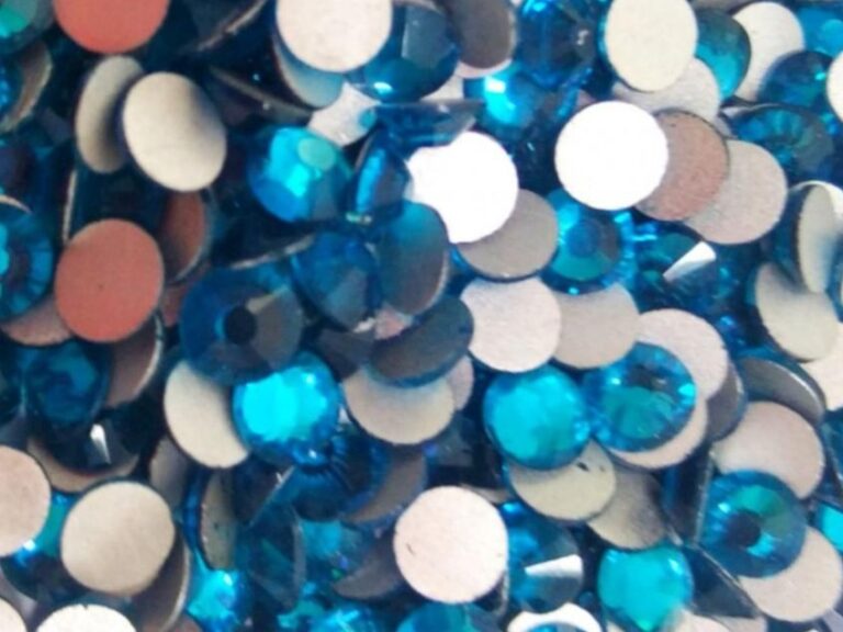 Crystals Non-Hotfix BLUE ZIRCON