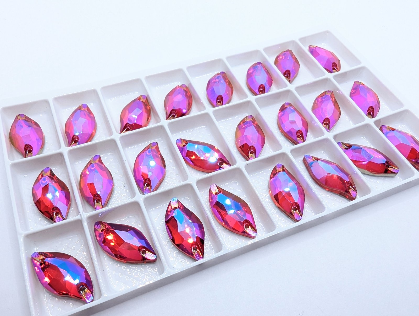 Leaf Sew-On Stones