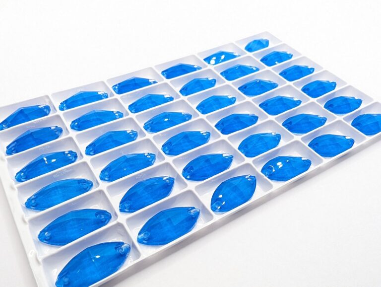 Navette Sew-On Stones - Astella SAPPHIRE/NEON