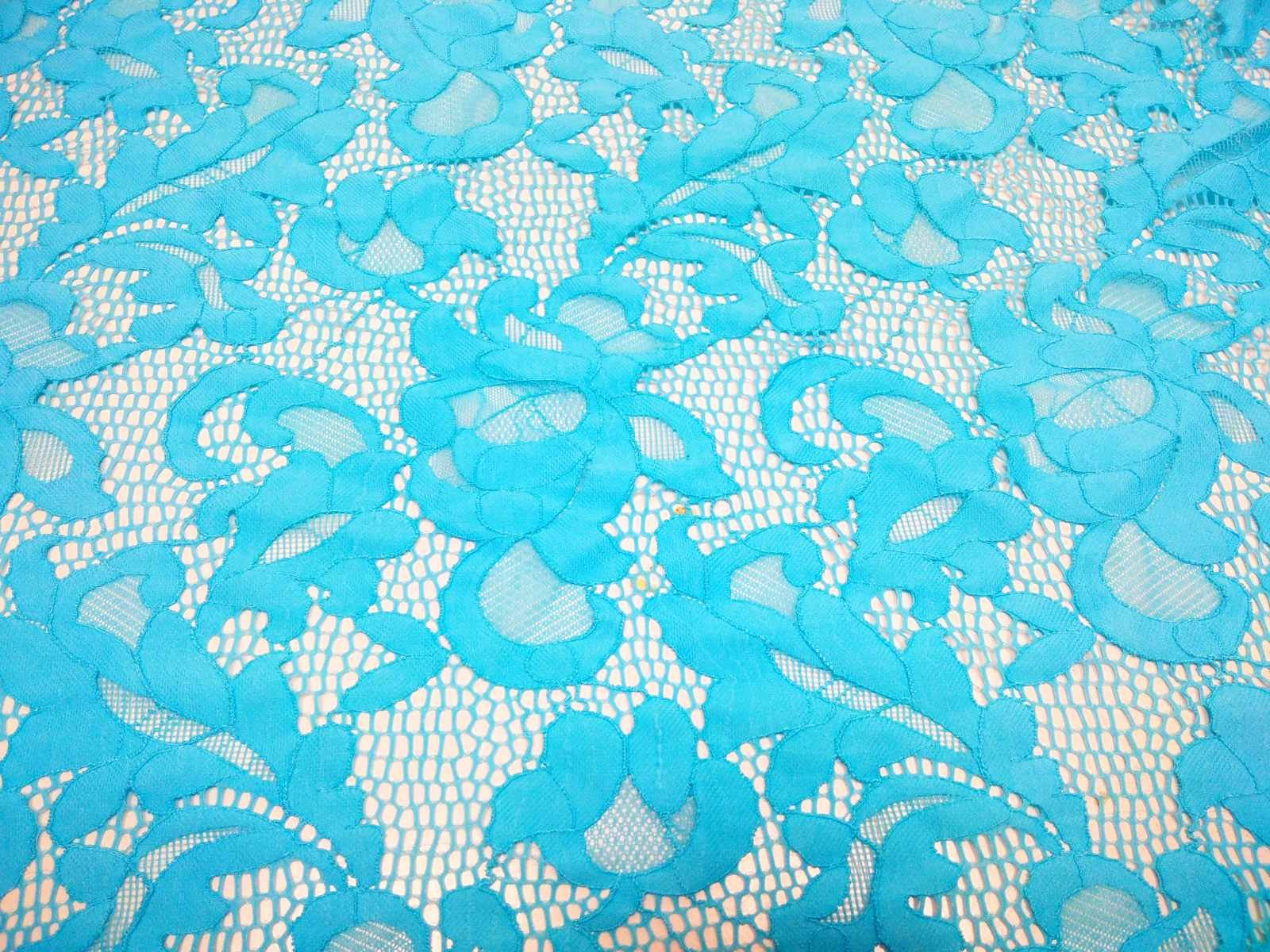 Geometric Stretch Lace