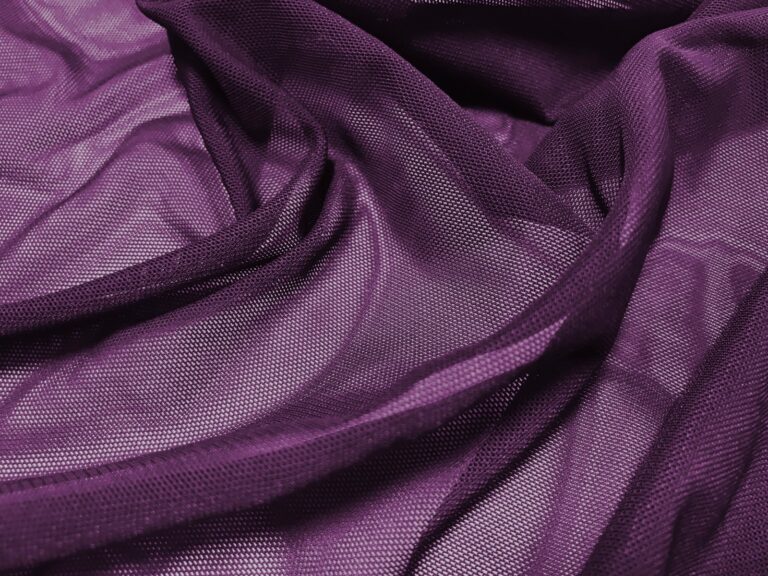 Stretch Net - Chrisanne Clover PLUM