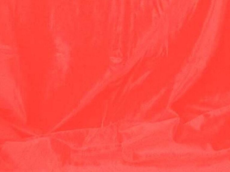 Smooth Velvet - Dsi London FLAME RED