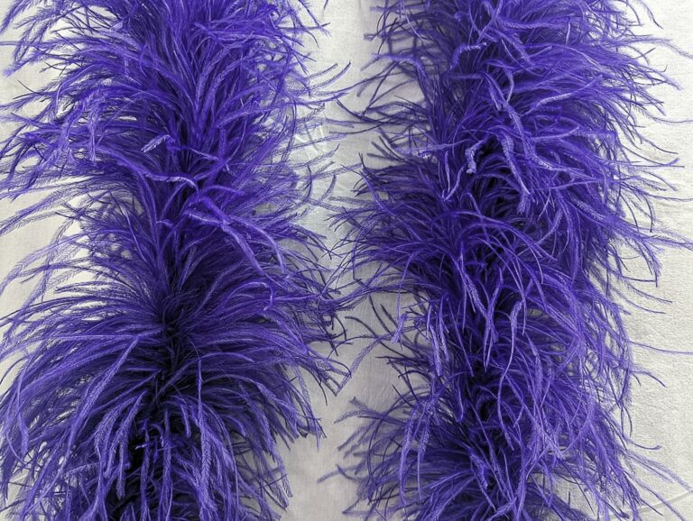 Ostrich Feather Boa Lux 5 Ply BLUEBERRY