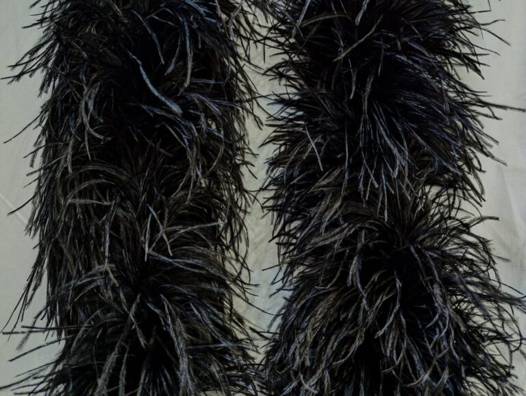 Ostrich Feather Boa Lux 5 Ply - BLACK