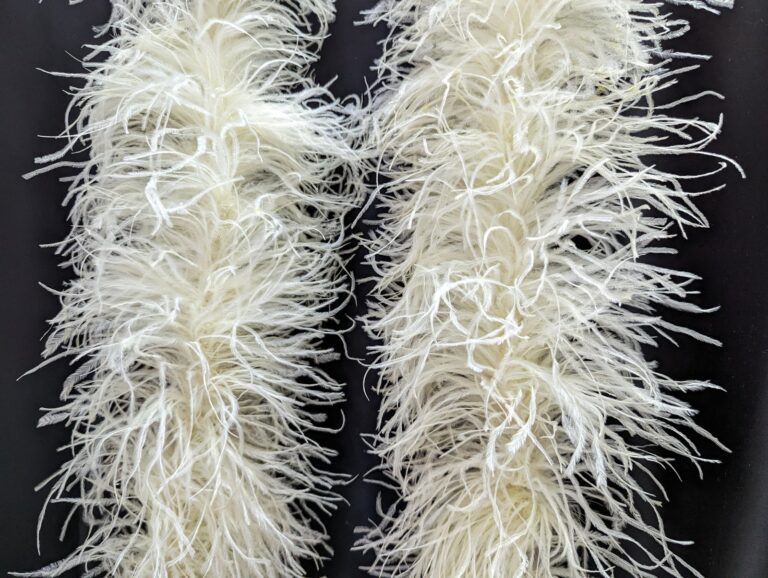 Ostrich Feather Boa Lux 5 Ply BUTTERCREAM