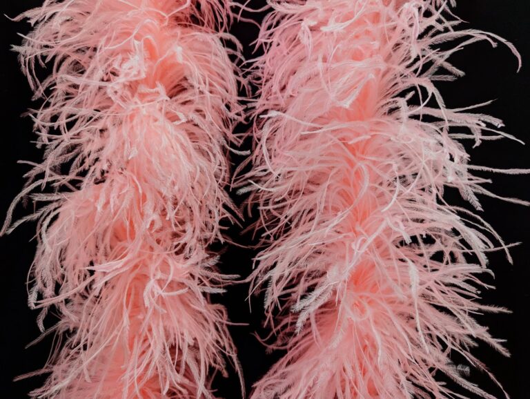 Ostrich Feather Boa Lux 5 Ply SUGAR PINK