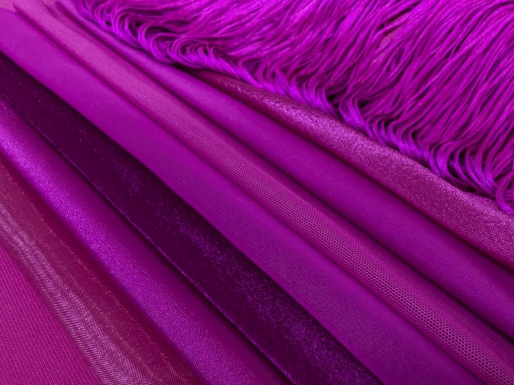 FUCHSIA PINK