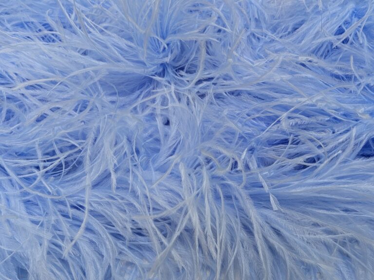 Ostrich Feather Boa Lux 5 Ply - BLUEBELL