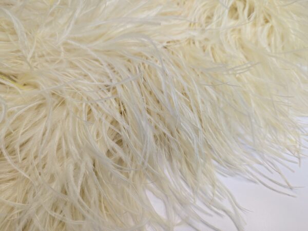 Ostrich Feather Boa Lux 5 Ply