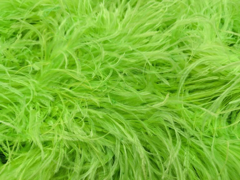 Ostrich Feather Boa Lux 5 Ply - FLUORESCENT GREEN