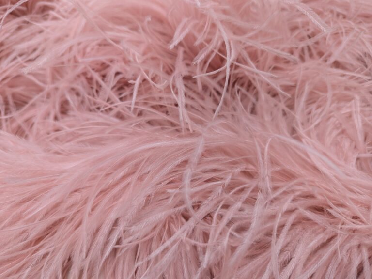Ostrich Feather Boa Lux 5 Ply - POWDER PINK