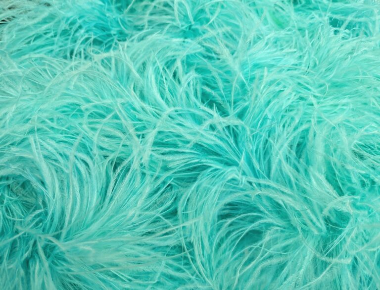 Ostrich Feather Boa Lux 5 Ply - TIFFANY