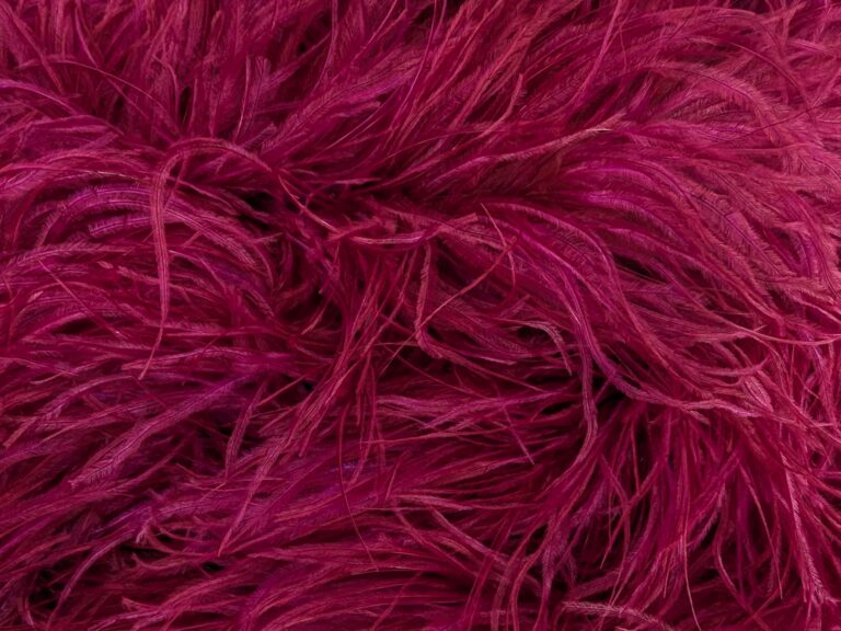 Ostrich Feather Boa Lux 5 Ply WINE
